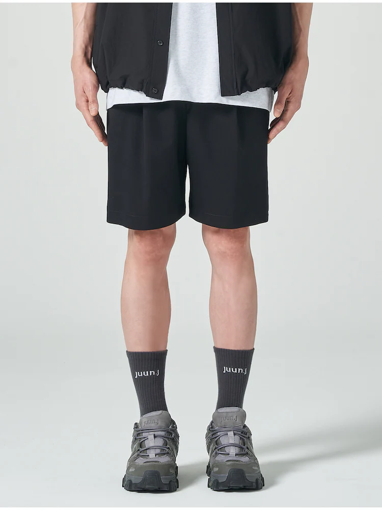 Zipper Detail Wool Formal Shorts - Black