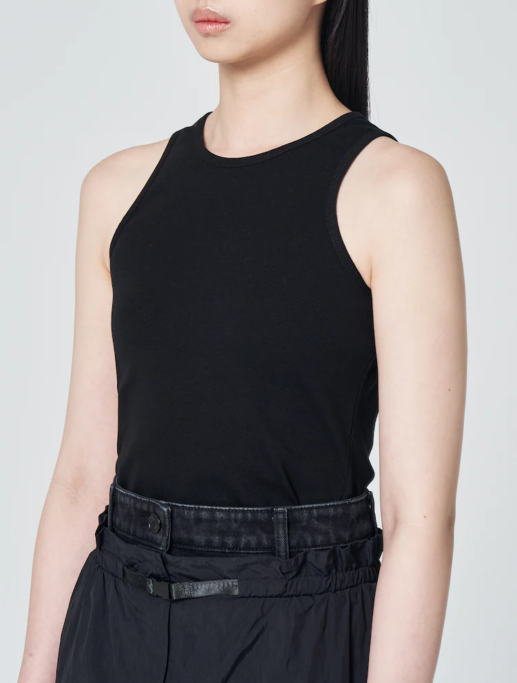 Basic Slim Round Neck Sleeveless T-Shirt - Black