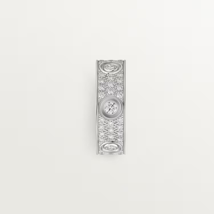 LOVE RING SET WITH PAVÉ DIAMONDS