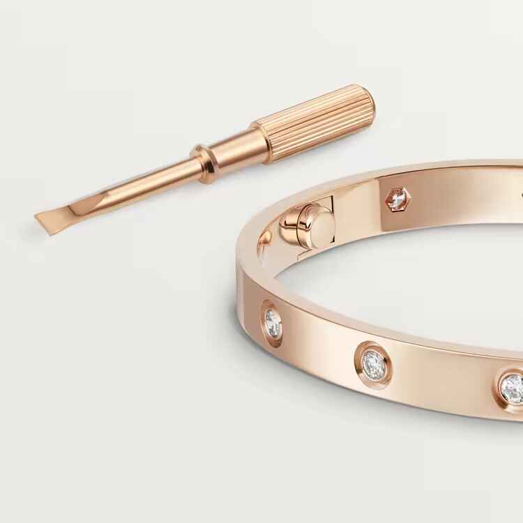 LOVE BRACELET, 10 DIAMONDS