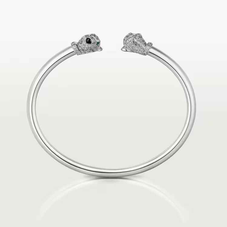 PANTHER DE CARTIER BRACELET  diamonds totaling 1.37 carats