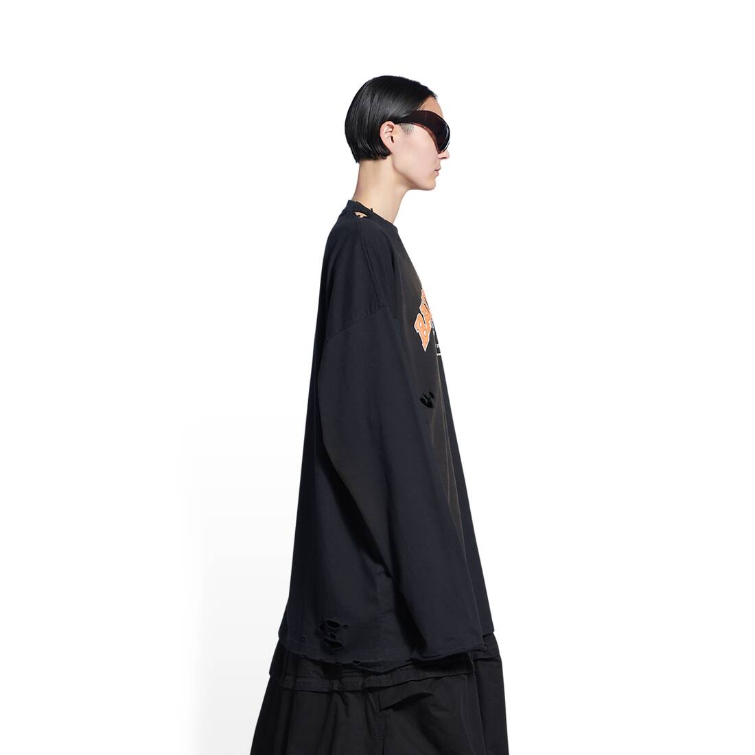 MAISON BALENCIAGA LONG SLEEVE T-SHIRT OVERSIZED FOR WOMEN IN BLACK