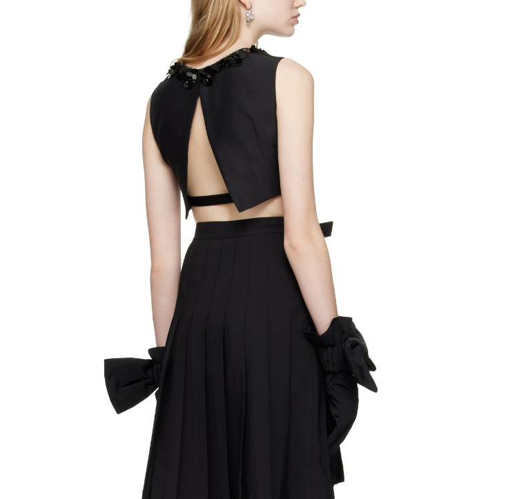 Black Appliqué Tank Top