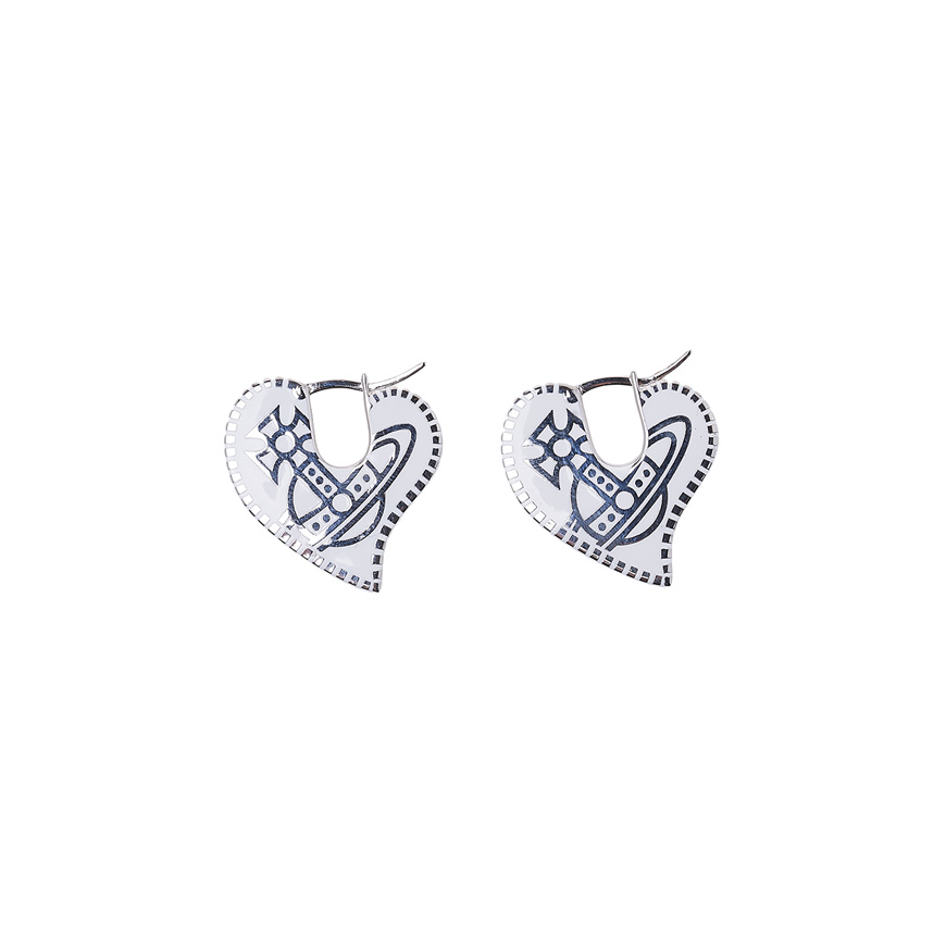 Female Amanda Heart Earring