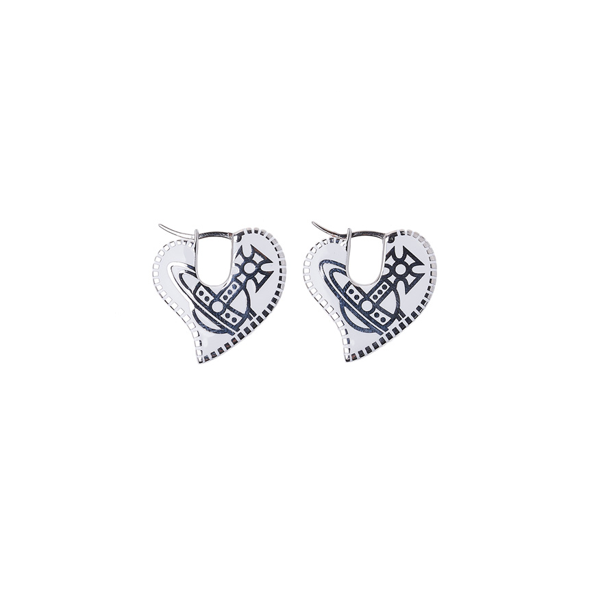 Female Amanda Heart Earring