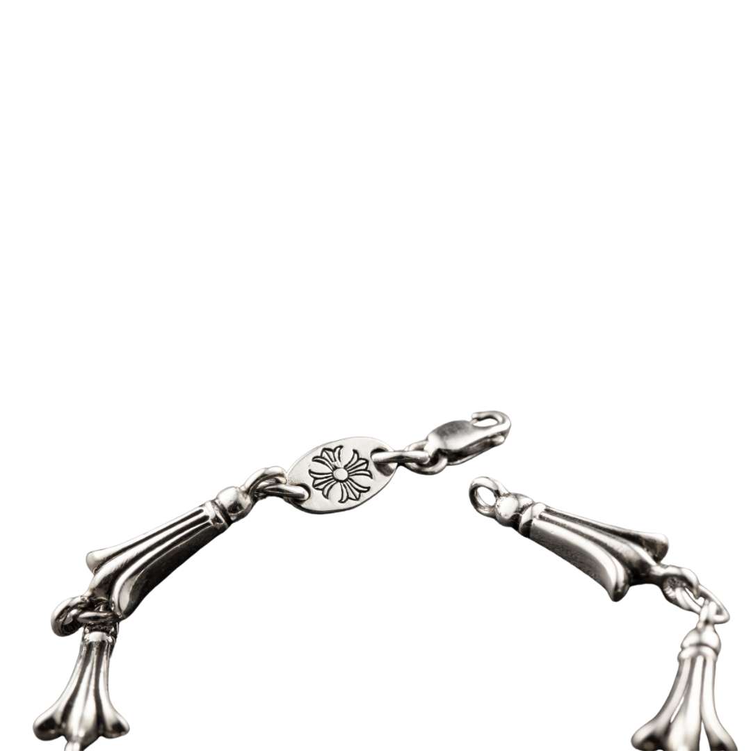 Cross Tail Link Bracelet