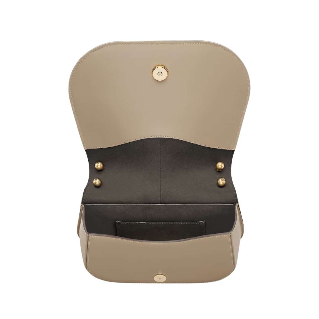 C'mon Medium Leather