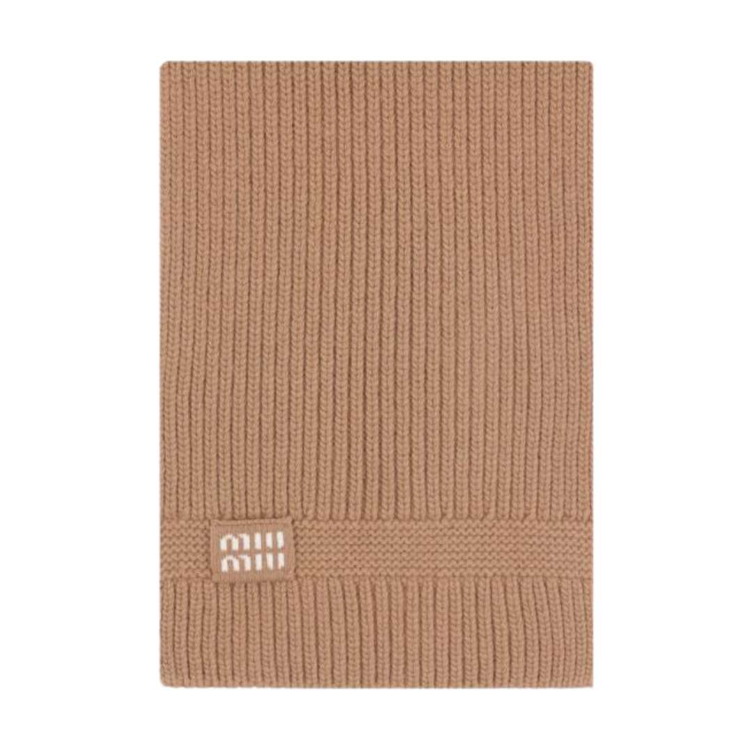 Wool and cashmere scarf