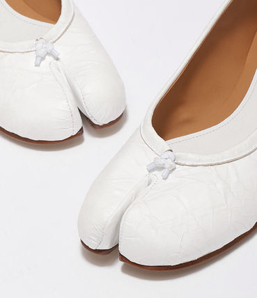 (W) Maison Margiela Tabi Ballerina Shoes White