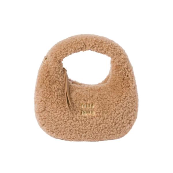 Wander shearling hobo bag with leather